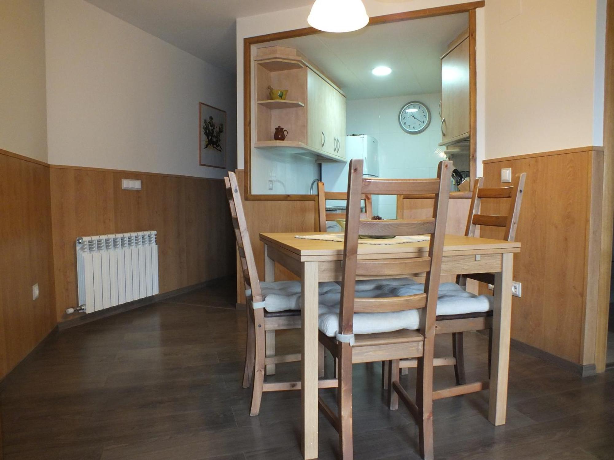La Llar De Peramola Apartment Luaran gambar